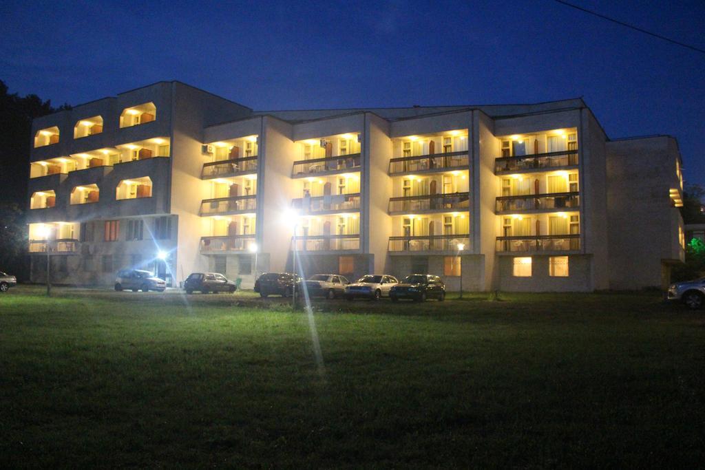 Atliman Park 2*